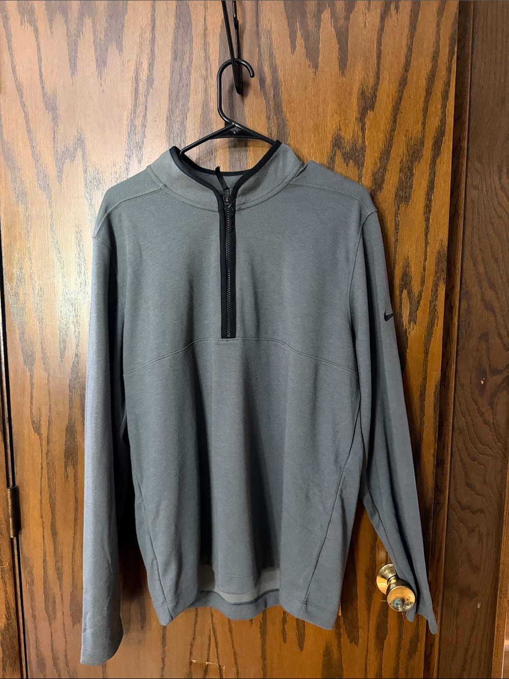 NWOT Nike Men’s Gray Half-Zip Training Pullover